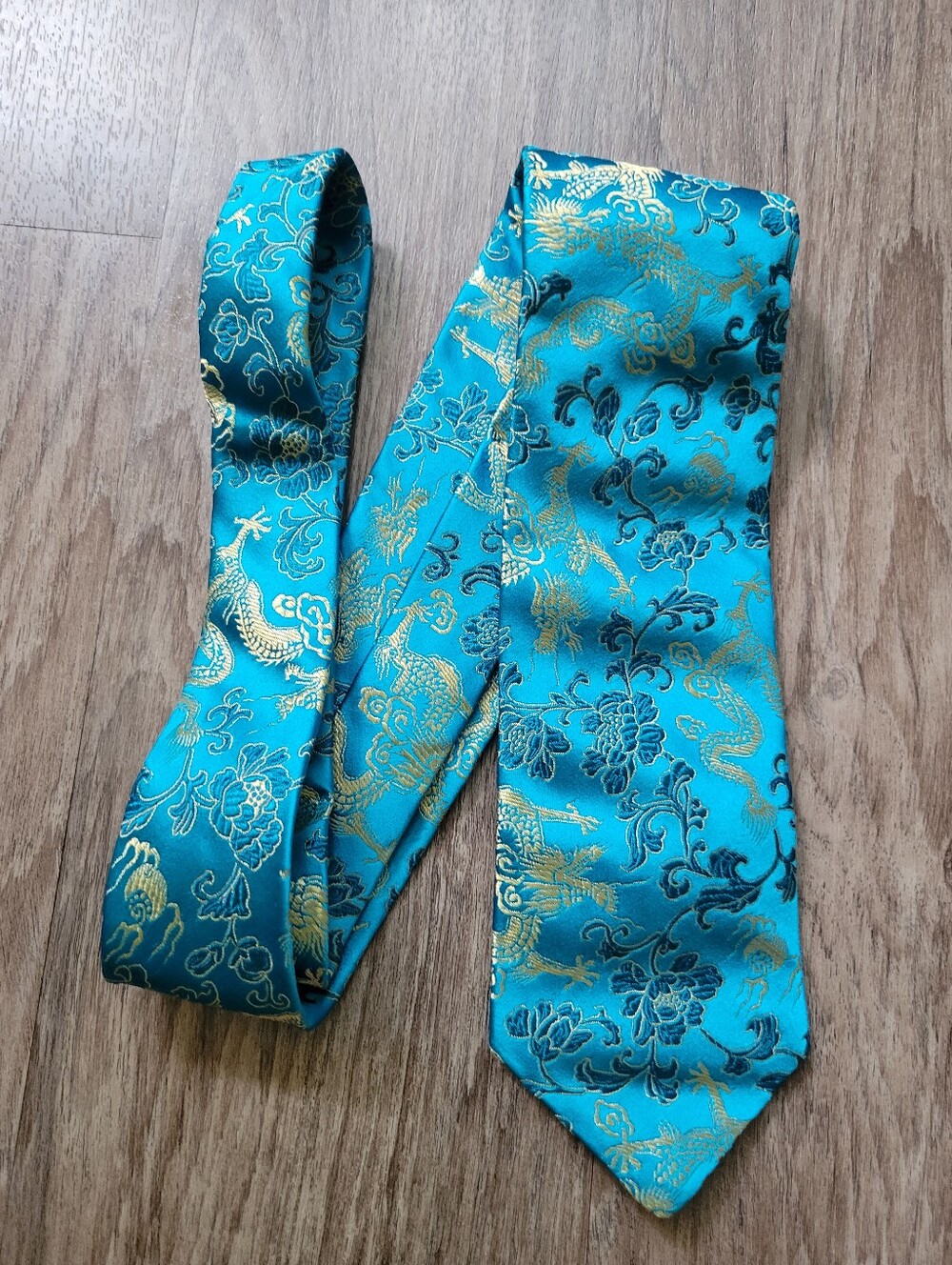 M Roscoe Mens Necktie Teal Blue & Gold Dragon Floral Asian Print New In Box